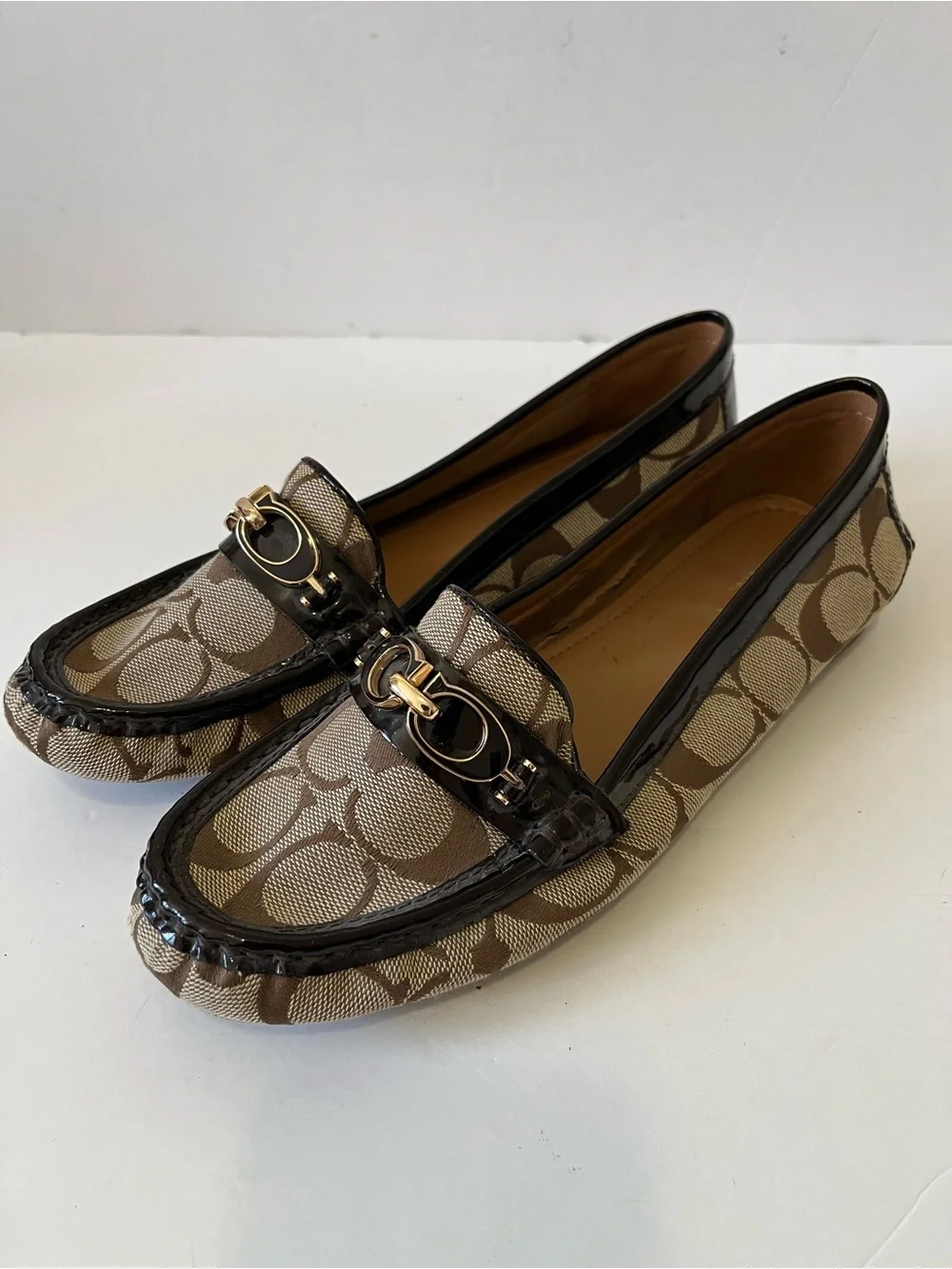 Coach fortunata Brown Signature Canvas logo Gold driving Loafers size 7.5B